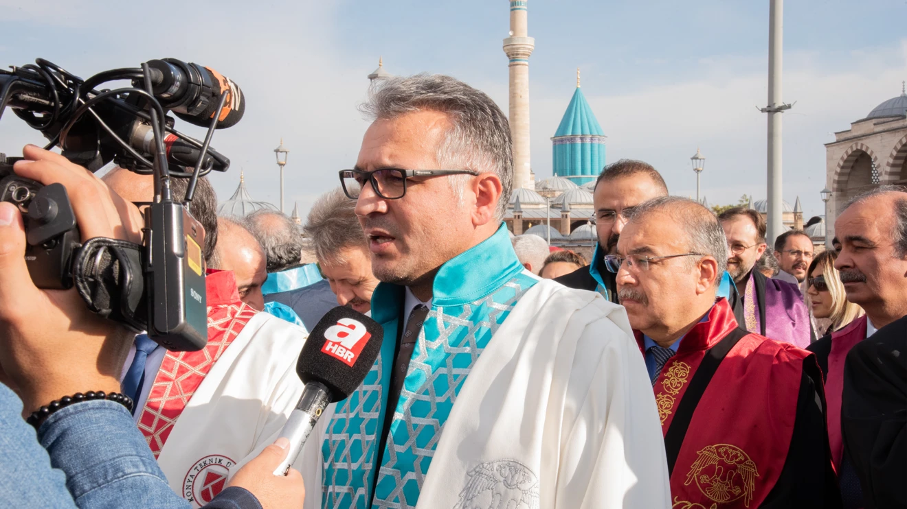 Konya’daki akademisyenlerden ‘Gazze’ye Destek Yürüyüşü’